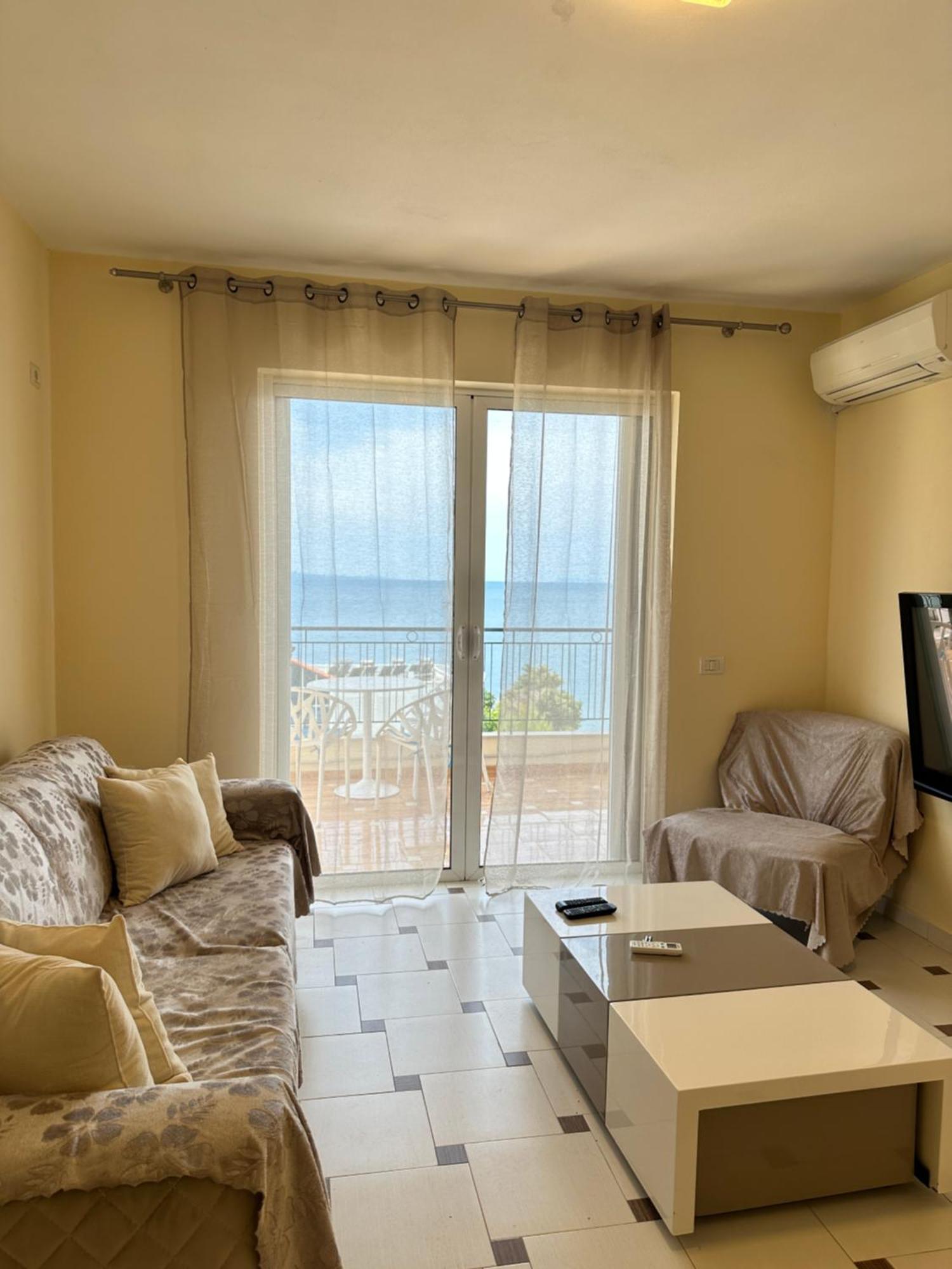 White Sea View Residence 2 Sarande Ngoại thất bức ảnh